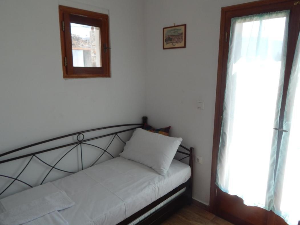 Armonia Studios, Apartments & Villa Mikri Vigla Pokoj fotografie